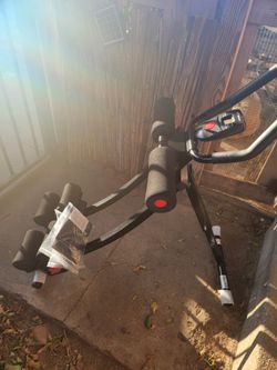 Ab workout exercise machine