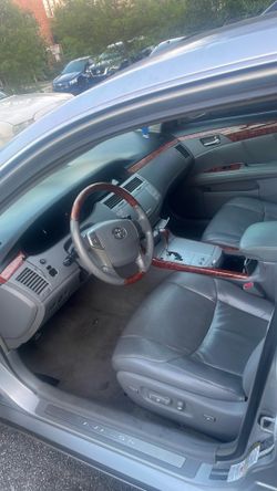 2005 Toyota Avalon