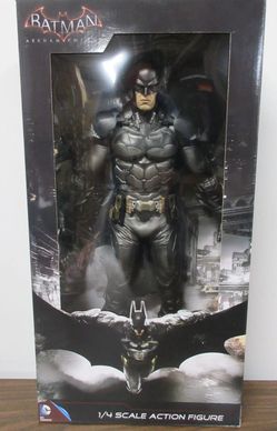 Batman Arkham Knight 1/4 Scale New Never Opened