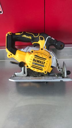 20v Brushless Dewalt Cordless Circular Saw 6~1/2” Type1 (165m)