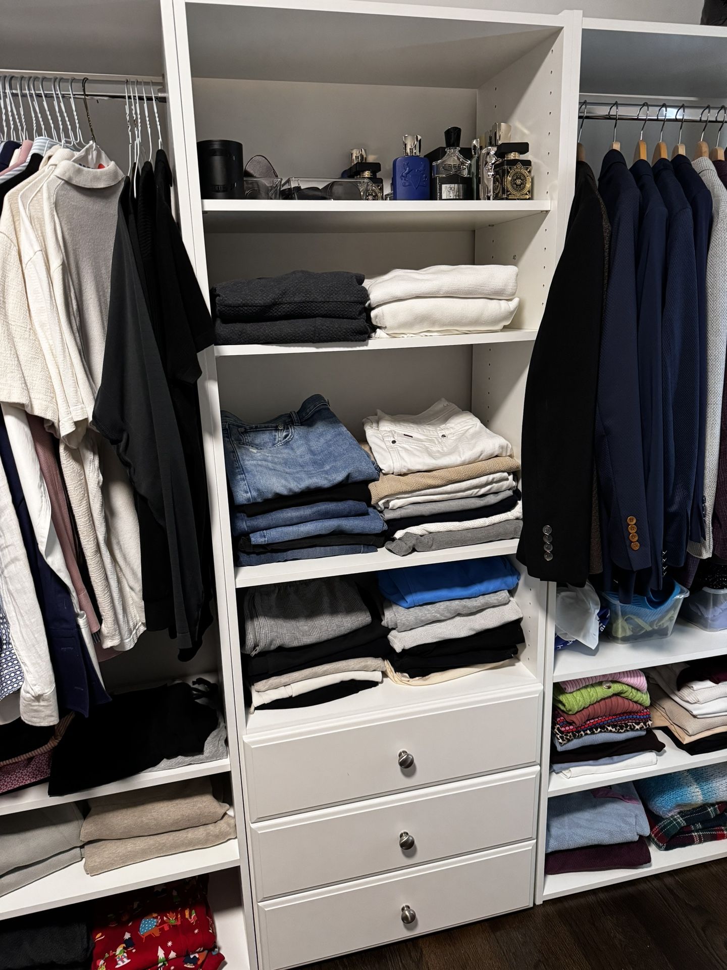 Shelves With Drawers-Closet Systems