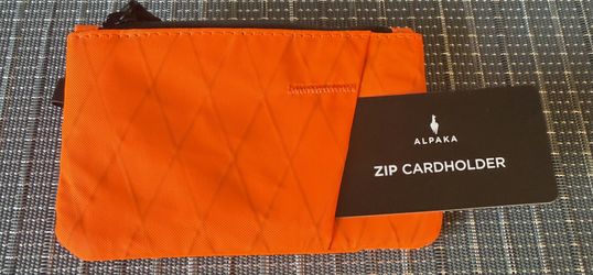 Alpaka Zip Cardholder 