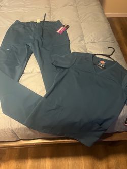 Dickies scrub set