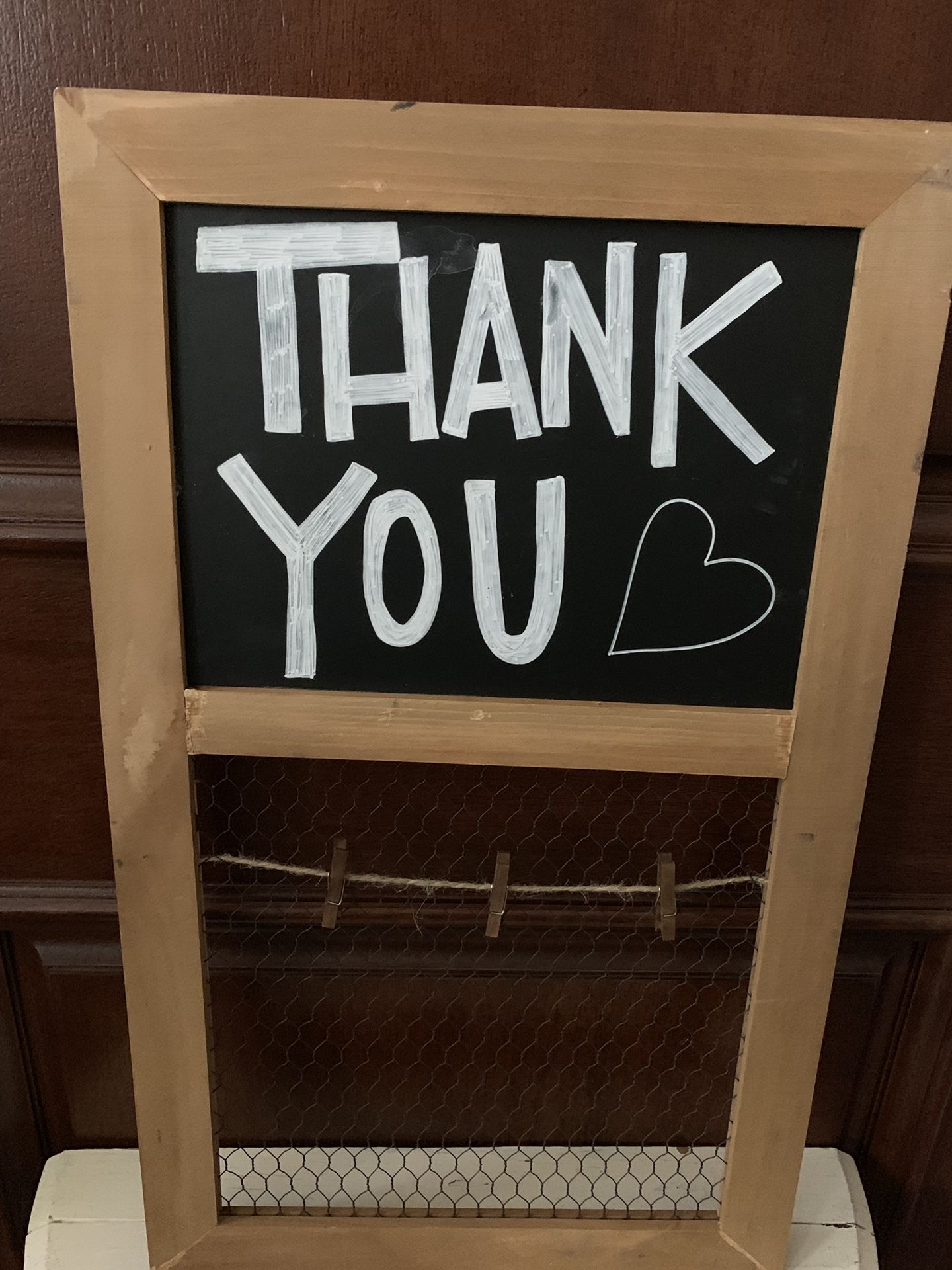 Cute Wood and Chicken Wire Message Board
