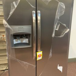 FRIGIDAIRE FRIDGE today LFSSTF W6E9A