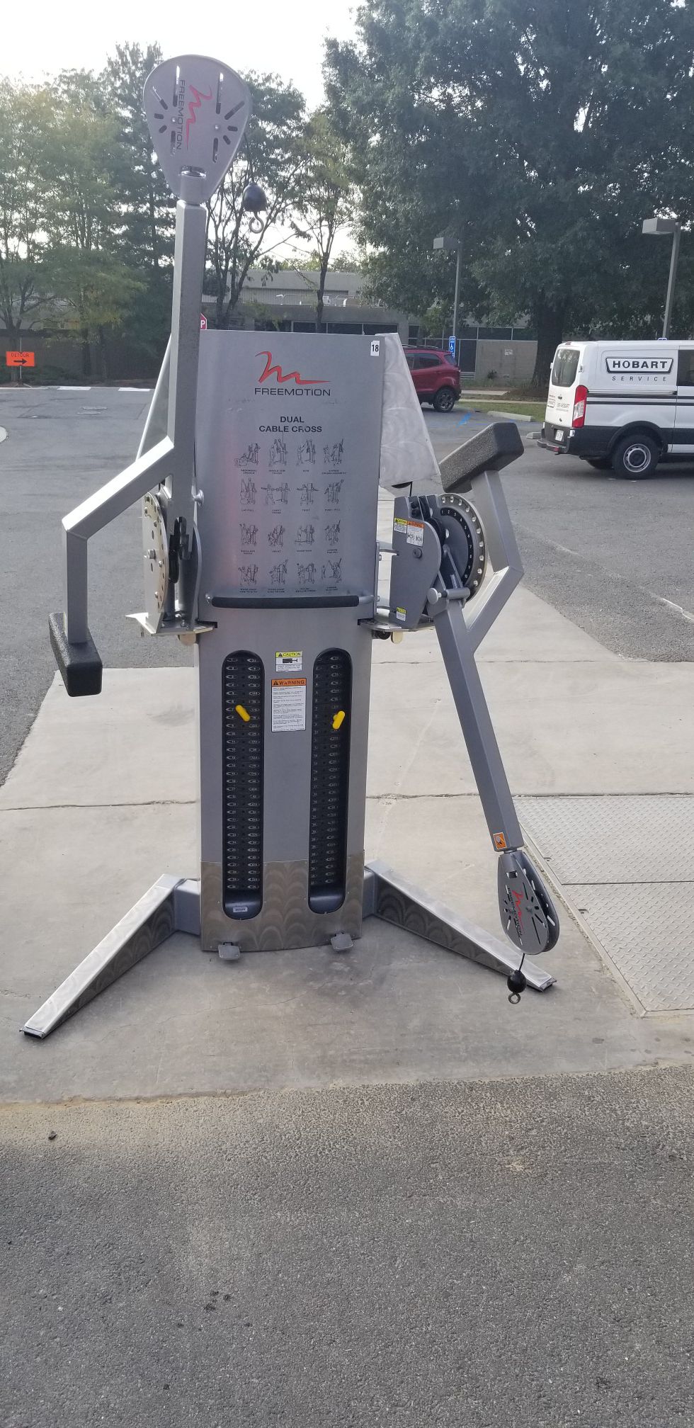 FreeMotion Functional Trainer