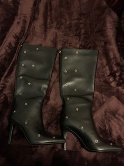 Black Boots