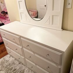 Girl’s White Princess Bedroom Set