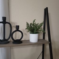 Small Plant Decor
