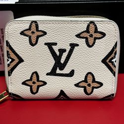 Louis Vuitton Wild At Heart Zippy Wallet 