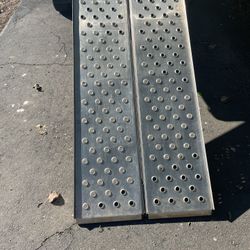 Aluminum Truck Ramp
