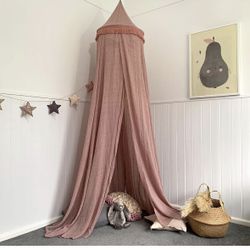 Girls Canopy Decor