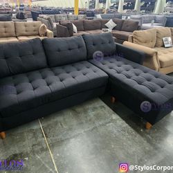 New Reversible  Sectional With Pillows (Black, Grey And Chocolate)
