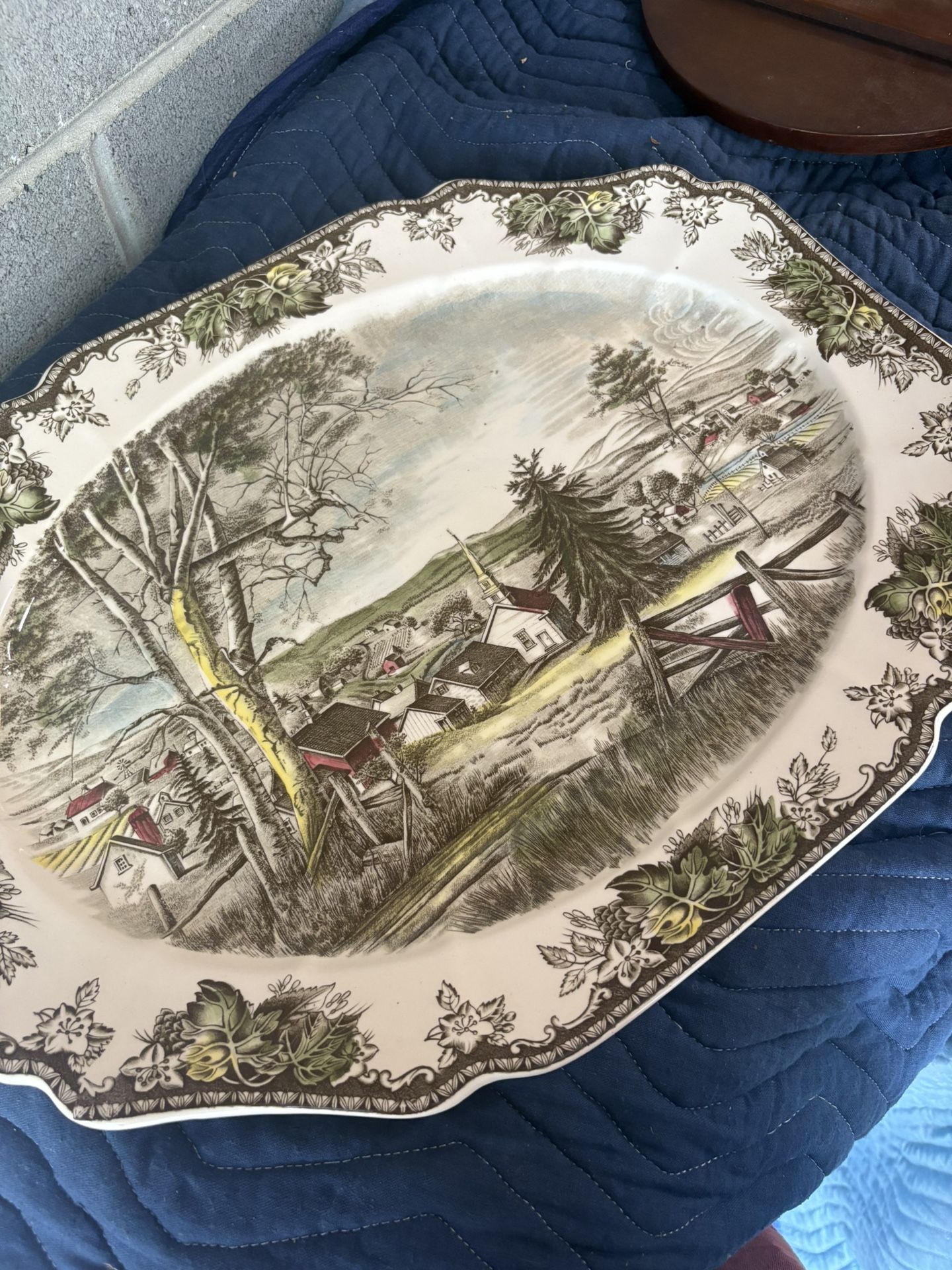 Johnson Brothers Friendly Village 20” Oval Platter