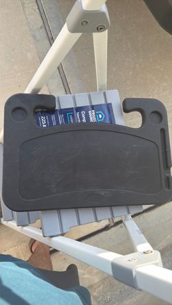 Car food tray