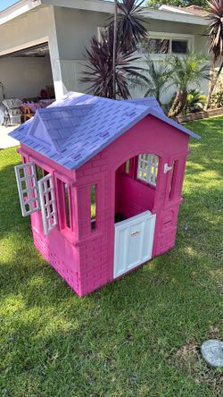 PLAYHOUSE