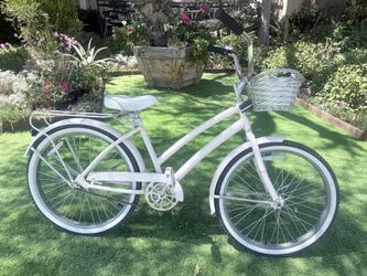 Huffy Nassau 24” Beach Cruiser
