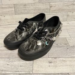 Vans Embellished Low Top Sneaker 