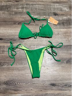 Green reversible bikini set