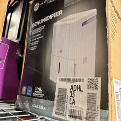 GE 35 Pint Dehumidifier ADHL35LA – Good Condition – With Continuous Drain Option