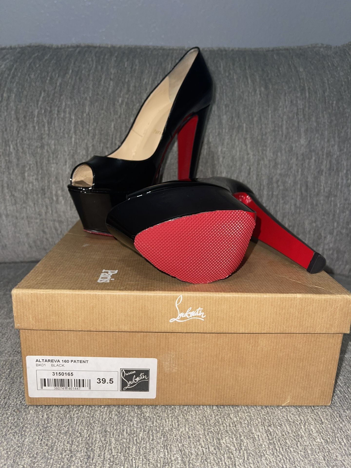 Christian Louboutin Black Altareva