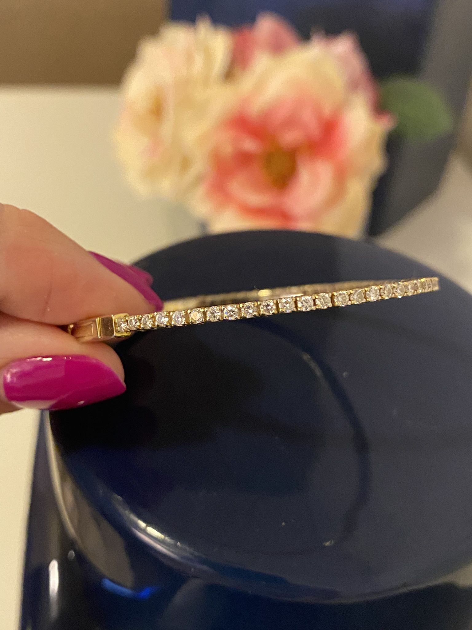 18k Yellow Gold 2.8ct Bangle Bracelet