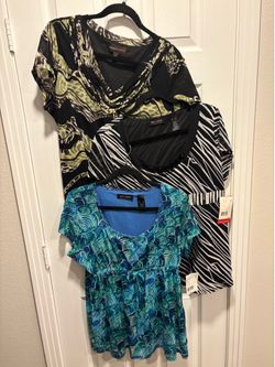 Set of 3 Dana Buchman and Axcess Women's Tops Size XL - clothing Bundle