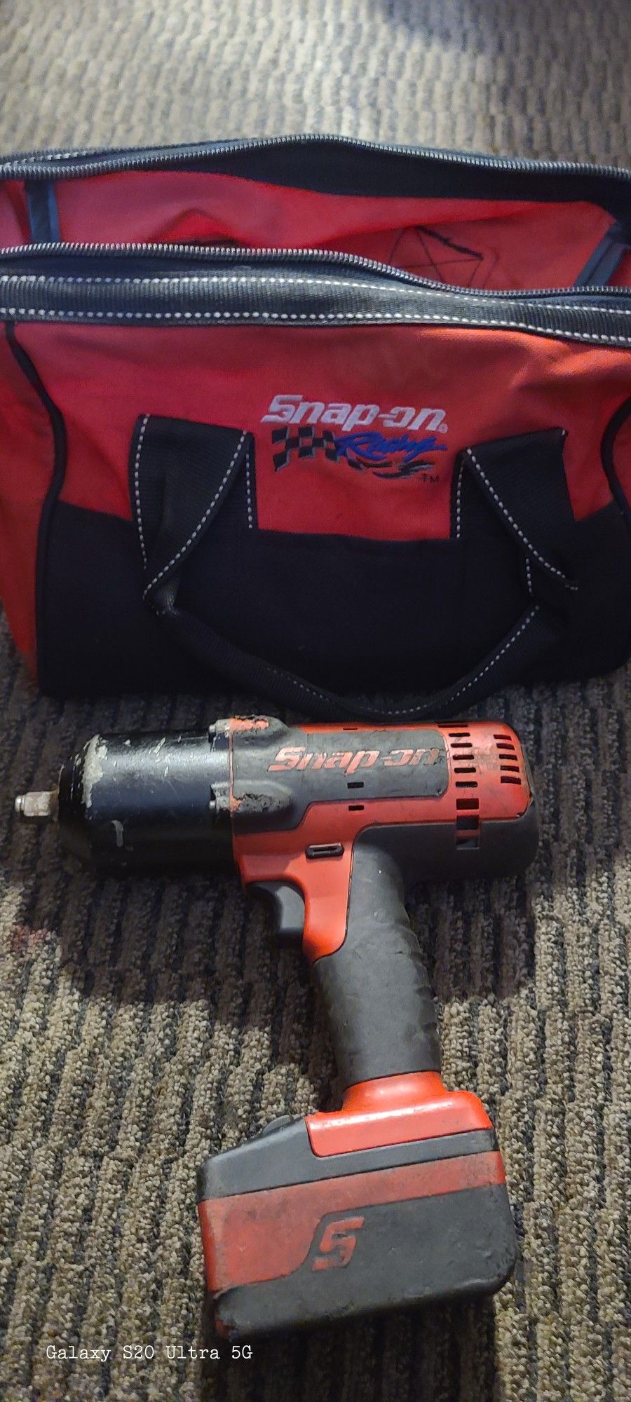SNAP-ON 1/2" Impact Wrench With Battery