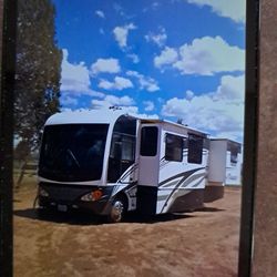 2004 Fleetwood Pace Arrow