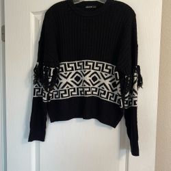Beautiful Vintage Women Sweater Size Medium In Great Condition $10