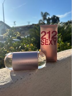 212 Sexy Carolina Herrera