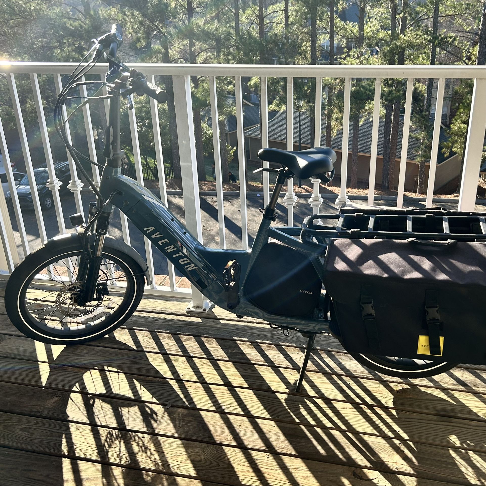 Aventon Abound E-Bike (Accessories Included For Free)