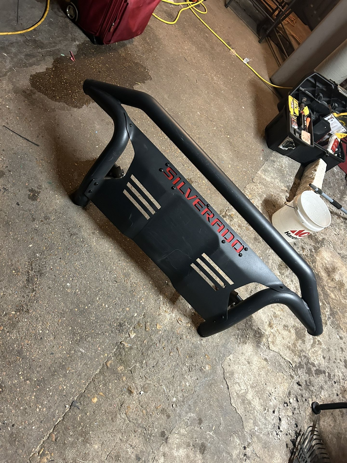 Rare GM Tubular Nudge Bar