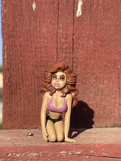 Vintage Homies Girls shy girl  1:24 Figure Ultra Rare !! New .!!
