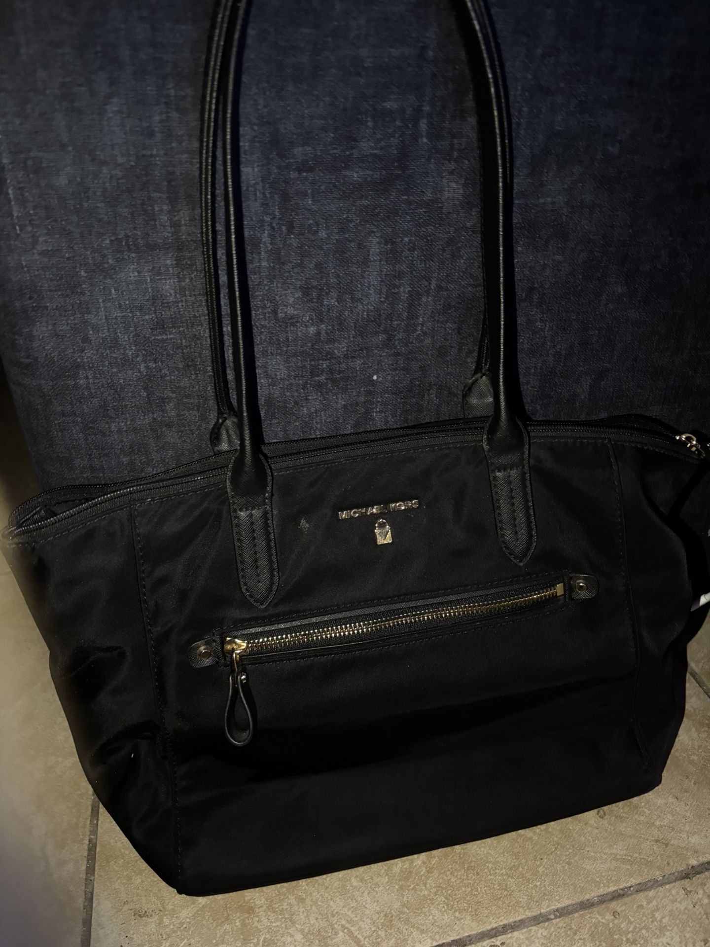 Micheal Kors Black Tote bag 