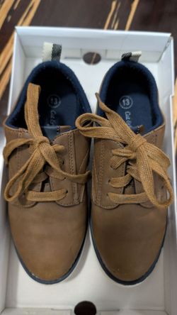 Cat and Jack boys dress shoes sz 13