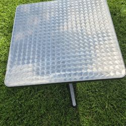 Table In pic