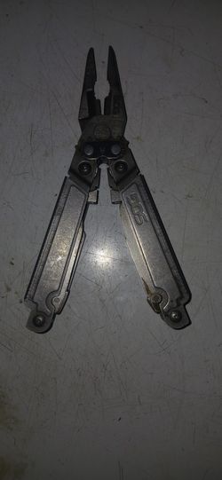 SOG multi Tool