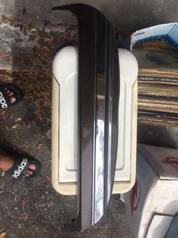 Chevrolet Caprice Impala Donk fender skirts