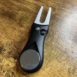 Pitch Mark Repair Tools 