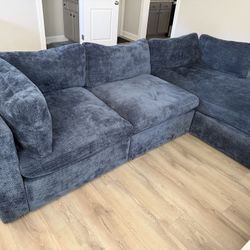 Cozey XL Ciello Sofa with Chaise and ottoman