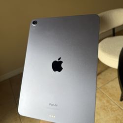 IPAD AIR 5th GEN