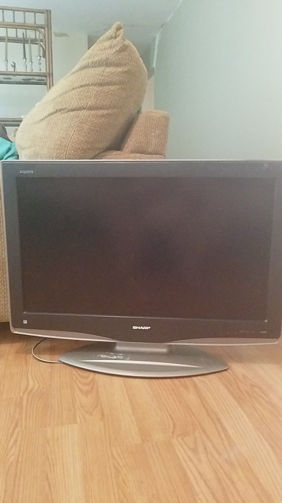 Sharp Aquos 27 inch tv/monitor