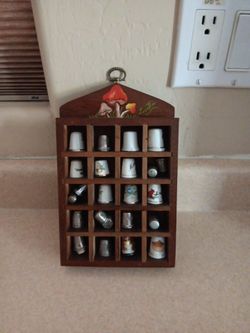 Vintage Thimbles & Display