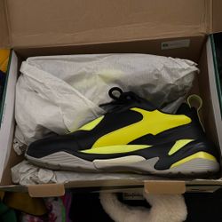 Pumas Men Size 12