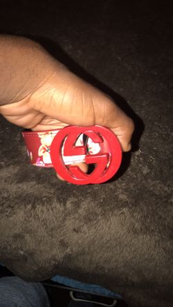Gucci belt