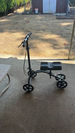 Knee scooter