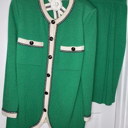 Vtg St John Marie Gray Green & White Cardigan Sweater jacket Skirt pin 12
