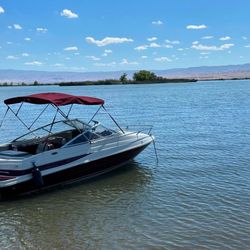 Maxum 2100 SC Speed Boat 