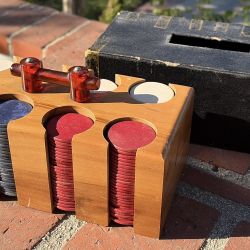 MID CENTURY MCM PLA-WOOD CLEVELAND OHIO POKER CHIP BOX SET!